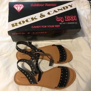 NWT — Rock & Candy — Flat Sandals